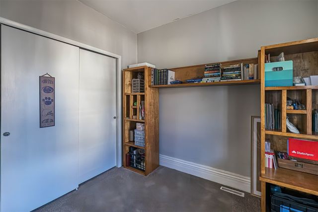 2124 PLUM Street, Erie, PA 16502