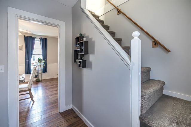 2124 PLUM Street, Erie, PA 16502