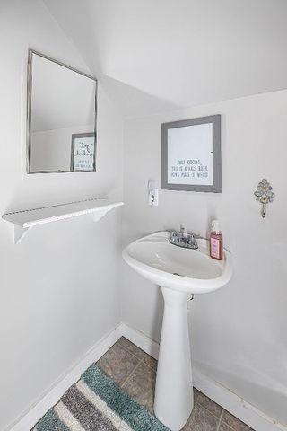 2124 PLUM Street, Erie, PA 16502