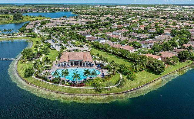 22621 SW 88th Place 106-8, Cutler Bay, FL 33190