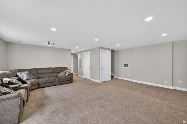 15164 S BATTLE DR, Bluffdale, UT 84065