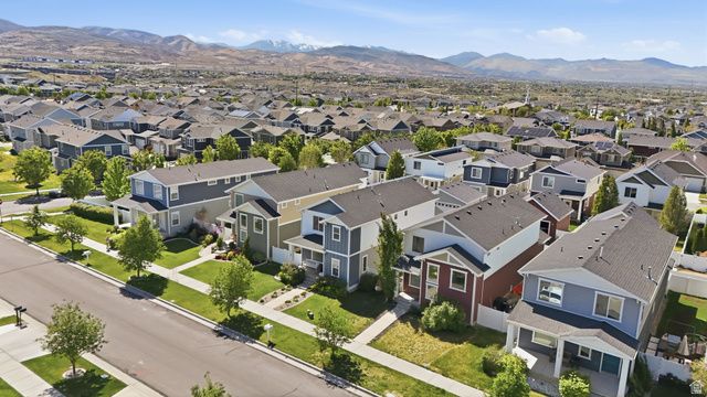 15164 S BATTLE DR, Bluffdale, UT 84065