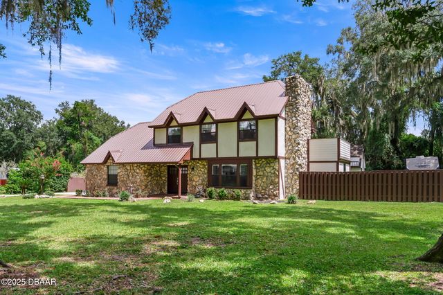 102 Thicket Lane, Palatka, FL 32177