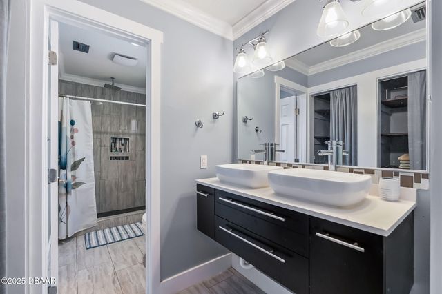 102 Thicket Lane, Palatka, FL 32177