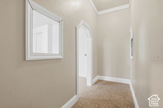 46 E WHITAKER CIR, Kaysville, UT 84037