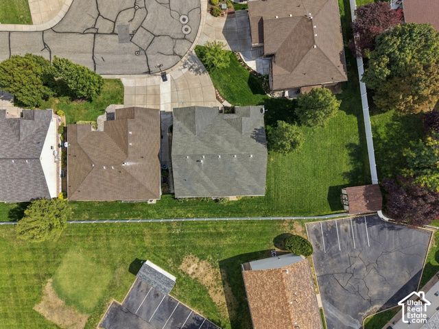 46 E WHITAKER CIR, Kaysville, UT 84037