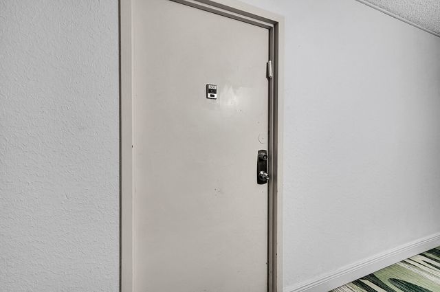 1000 Parkview Drive Unit 306, Hallandale Beach, FL 33009