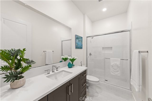 372 Baluster, Irvine, CA 92618