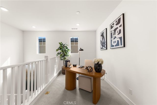 372 Baluster, Irvine, CA 92618