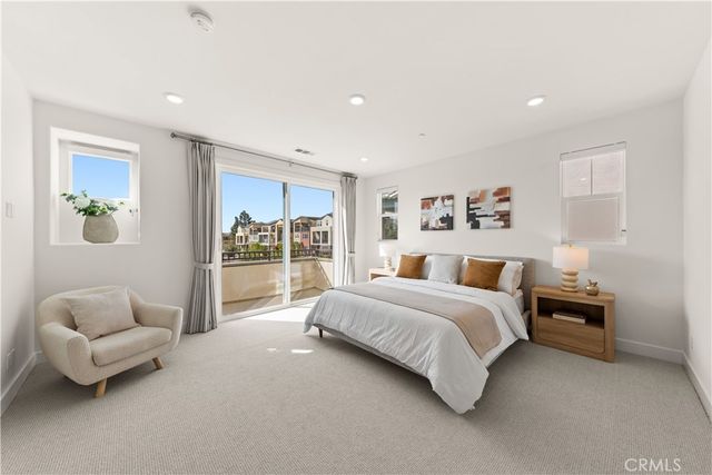 372 Baluster, Irvine, CA 92618