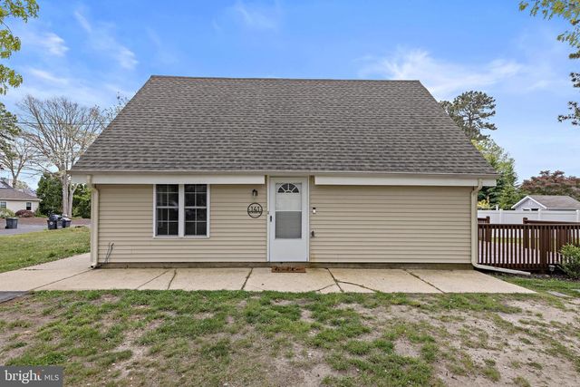 141 BOWSPRIT RD, Manahawkin, NJ 08050