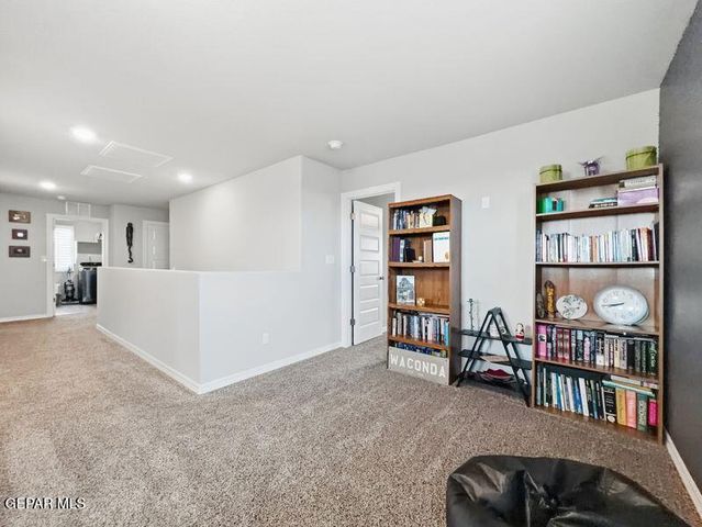2370 ENCHANTED BUTTE, El Paso, TX 79911