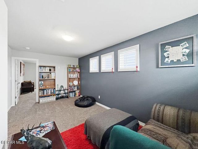 2370 ENCHANTED BUTTE, El Paso, TX 79911