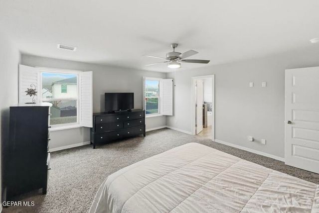 2370 ENCHANTED BUTTE, El Paso, TX 79911