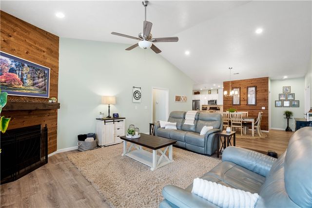 1704 Seminole Circle, Chippewa Twp, PA 15010