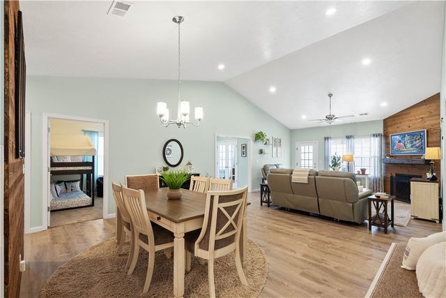 1704 Seminole Circle, Chippewa Twp, PA 15010