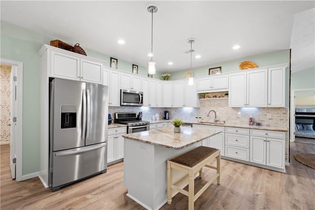 1704 Seminole Circle, Chippewa Twp, PA 15010