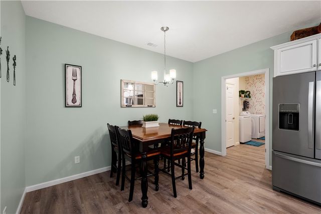 1704 Seminole Circle, Chippewa Twp, PA 15010