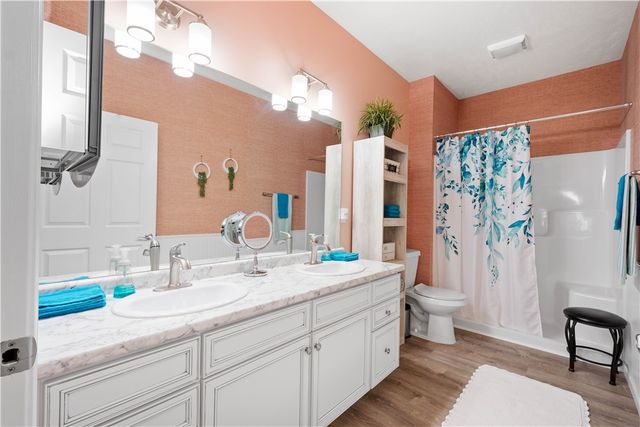 1704 Seminole Circle, Chippewa Twp, PA 15010