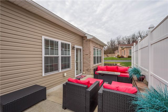 1704 Seminole Circle, Chippewa Twp, PA 15010