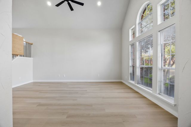 6207 Gray Wolf Trail, Dallas, TX 75252