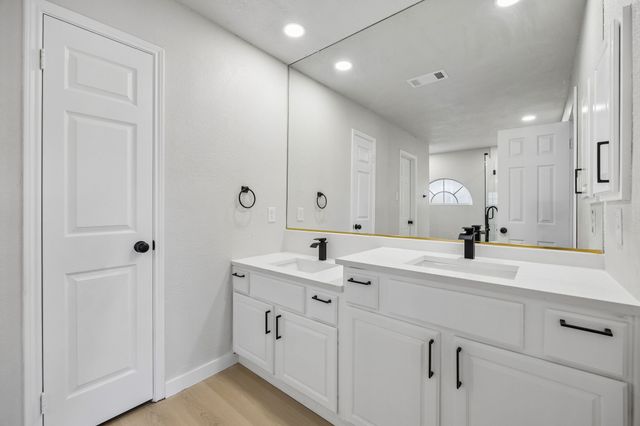 6207 Gray Wolf Trail, Dallas, TX 75252