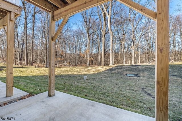 8 Watersedge Dr, Parsippany-troy Hills Twp., NJ 07005