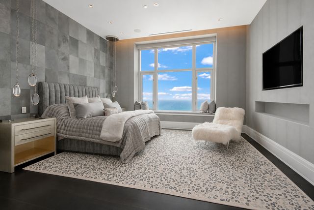 132 E Delaware Place 6206, Chicago, IL 60611