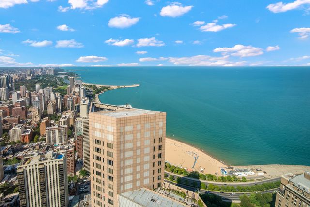 132 E Delaware Place 6206, Chicago, IL 60611
