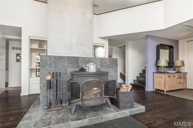 2825 Clayton Forest Court, Town And Country, MO 63131