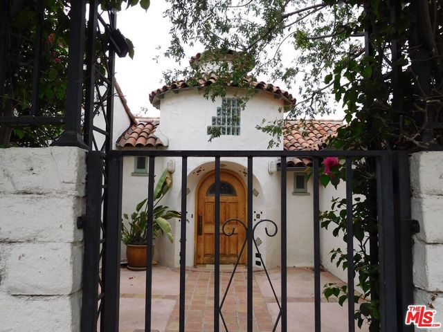 1621 Silverwood Terrace, Los Angeles, CA 90026