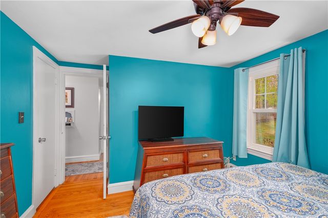 1812 Old Louisquisset Pike, Lincoln, RI 02865