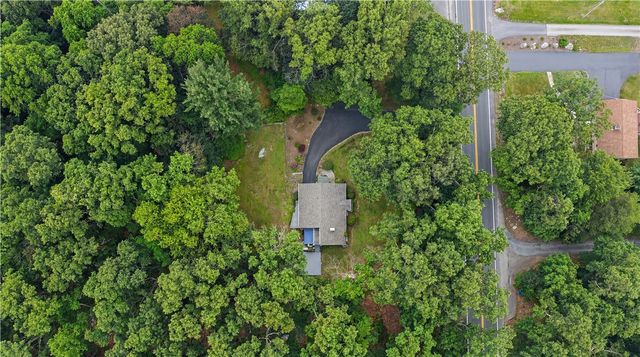 1812 Old Louisquisset Pike, Lincoln, RI 02865