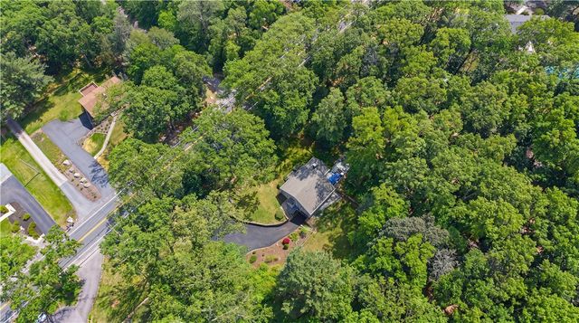 1812 Old Louisquisset Pike, Lincoln, RI 02865