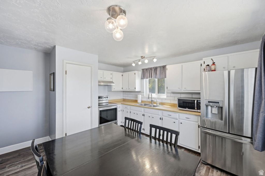 3347 S SIDNEY WAY, Magna, UT 84044 — photo 3