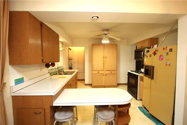 142 3rd Avenue, New Eagle, PA 15067