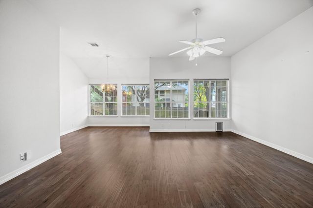 13305 Chasewood CV, Austin, TX 78727