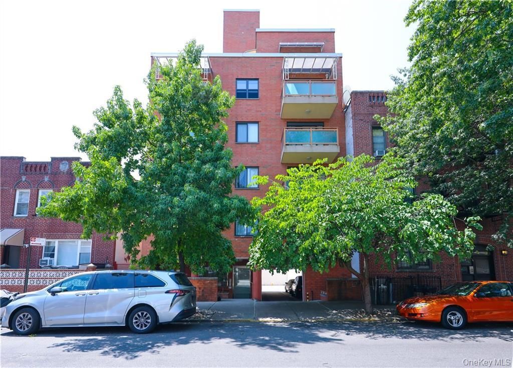 1520 W 10th Street 2B, Brooklyn, NY 11204