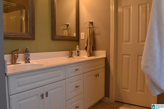 1212 GLENSTONE PLACE, Moody, AL 35004