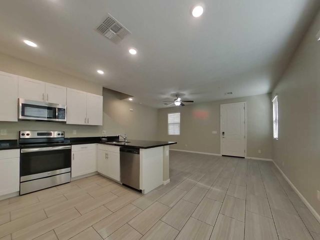 12588 W Via Dona Road, Peoria, AZ 85383