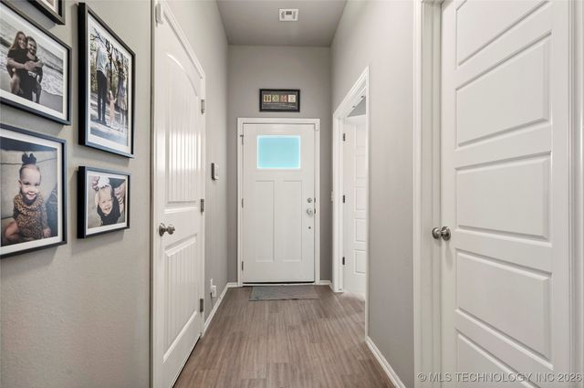 2009 W Huntsville Court, Broken Arrow, OK 74011