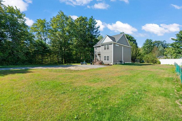 10 Norway Plains Road, Rochester, NH 03868