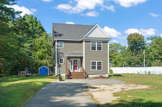 10 Norway Plains Road, Rochester, NH 03868