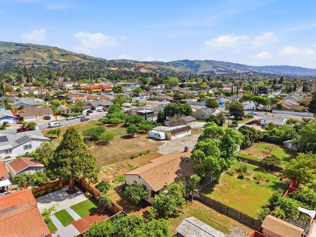 3641 McKee Road, San Jose, CA 95127