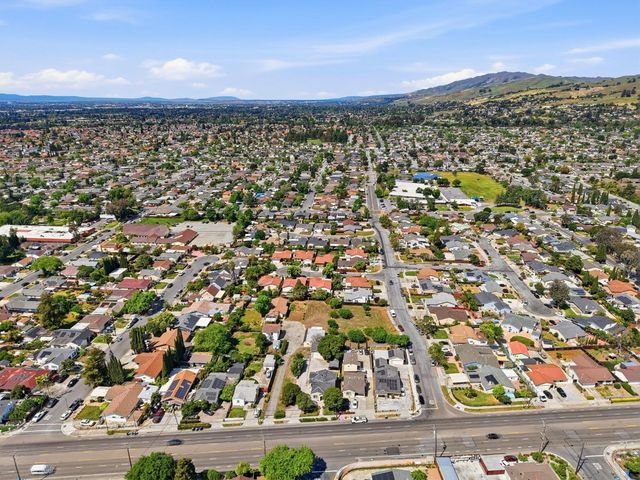 3641 McKee Road, San Jose, CA 95127