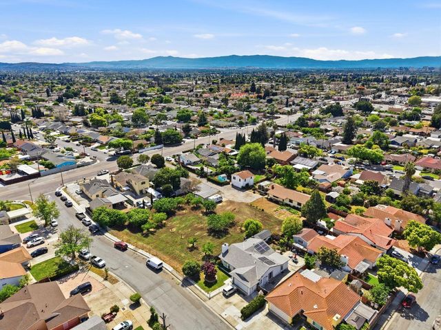 3641 McKee Road, San Jose, CA 95127