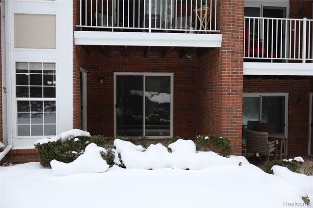 44843 MARIGOLD Drive, Sterling Heights, MI 48314