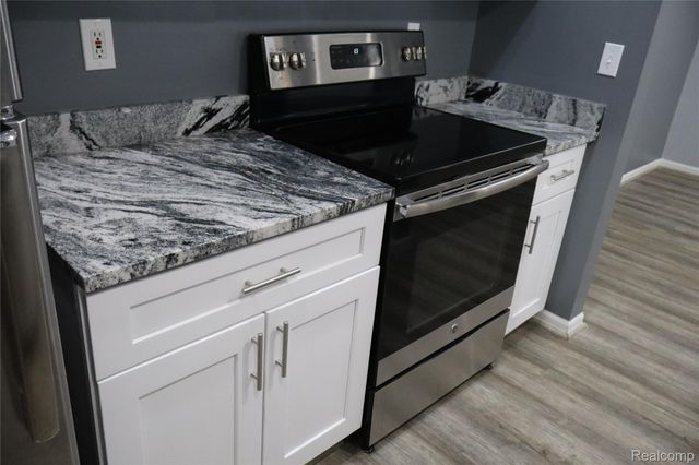 44843 MARIGOLD Drive, Sterling Heights, MI 48314