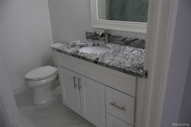 44843 MARIGOLD Drive, Sterling Heights, MI 48314