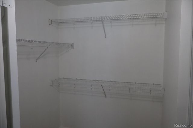 44843 MARIGOLD Drive, Sterling Heights, MI 48314